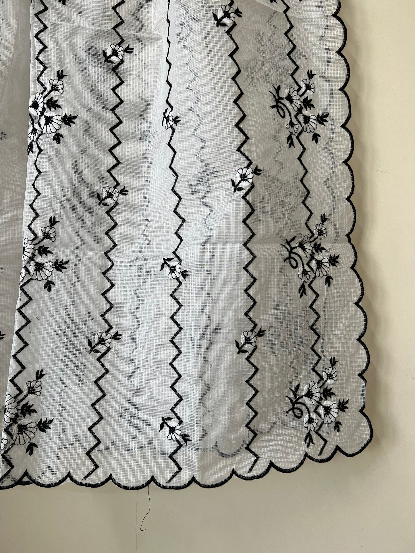 Kota doria embroidered dupatta