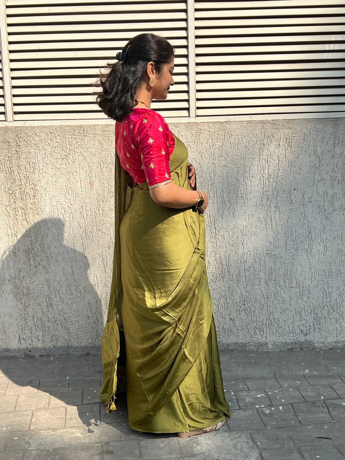 Mehendi plain modal silk saree with tissue border